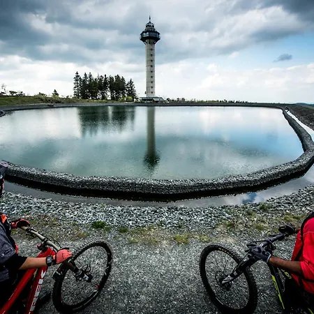 Otel Zum Hohen Eimberg