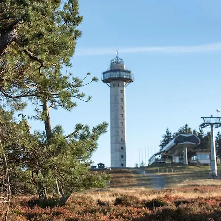 Otel Zum Hohen Eimberg 4*