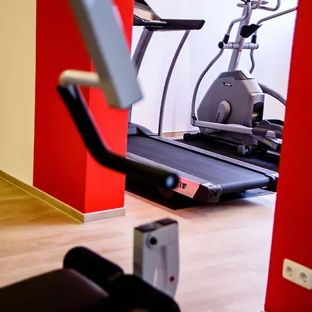 Zum Hohen Eimberg فندق