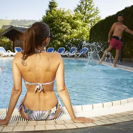 فندق Zum Hohen Eimberg فيلنغن