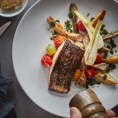 فندق Zum Hohen Eimberg