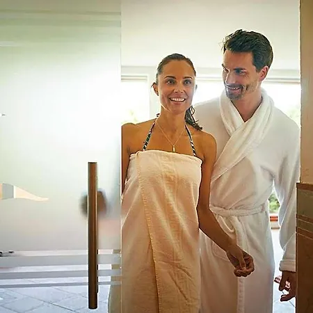 Sporthotel Zum Hohen Eimberg 4*