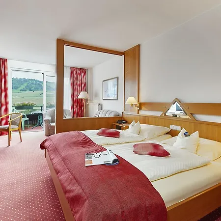 Sporthotel Zum Hohen Eimberg 4*