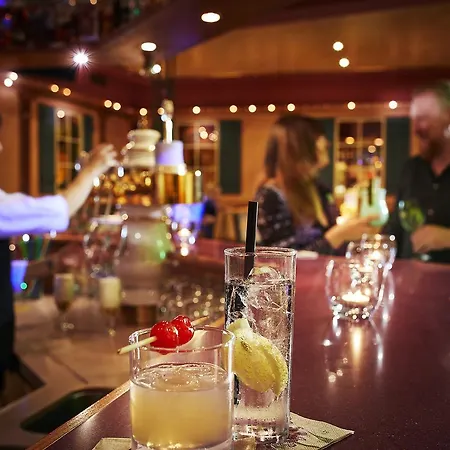 Otel Zum Hohen Eimberg 4*