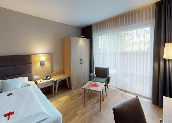 Отель Zum Hohen Eimberg Виллинген