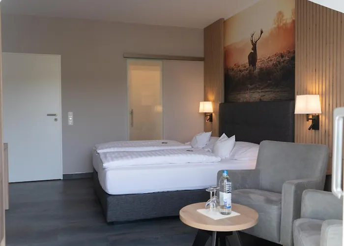 Zum Hohen Eimberg Hotel