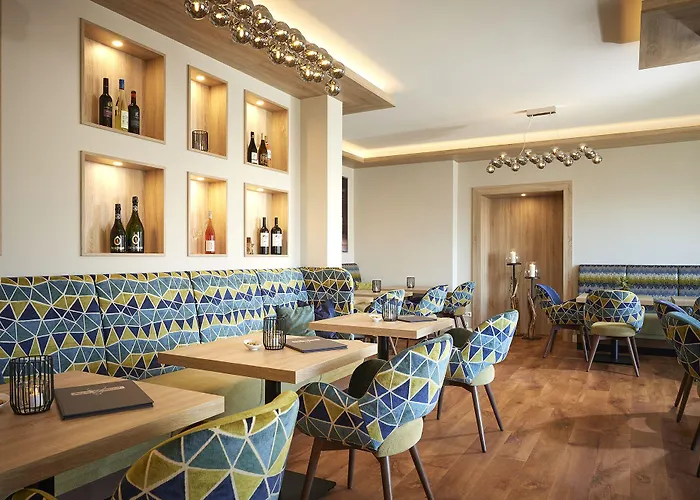 Отель Zum Hohen Eimberg Виллинген