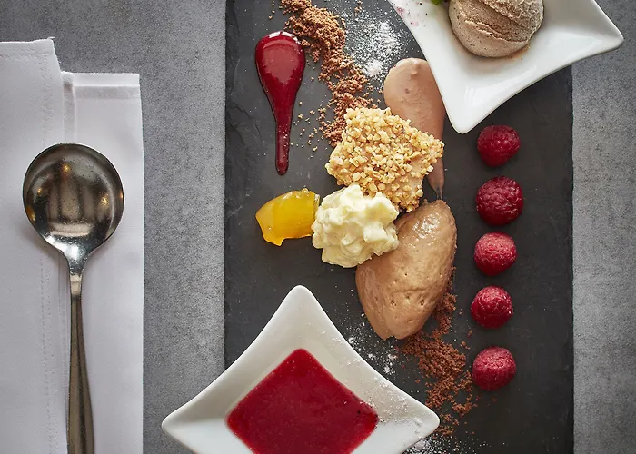 Zum Hohen Eimberg Hotel